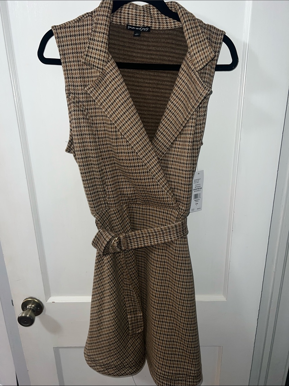 Sam and Jess Sleeveless Belted Houndstooth Mini Dress - Beige/Brown Sz L- NWT